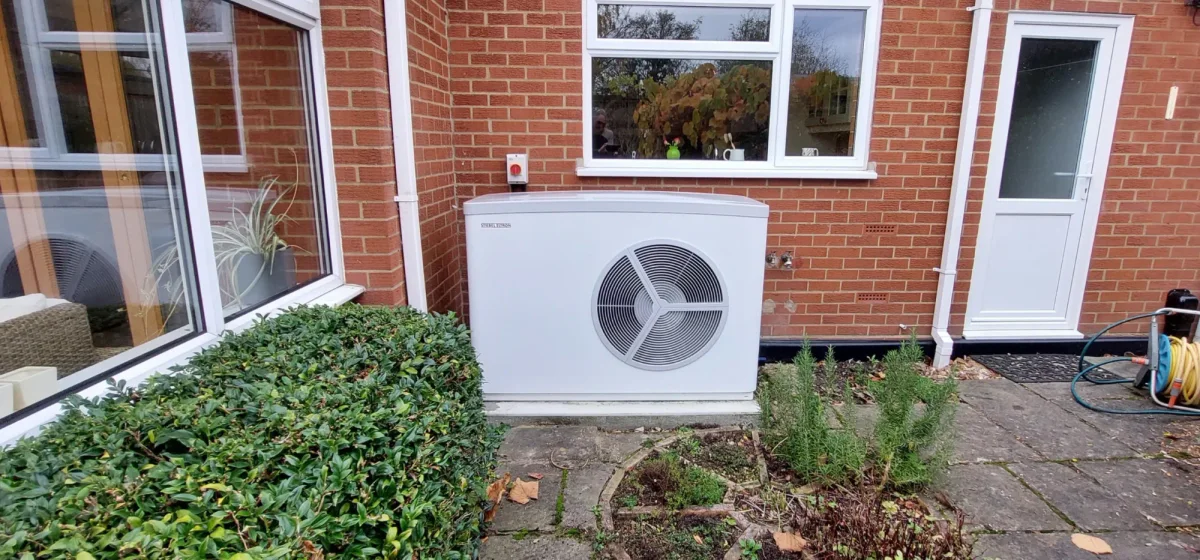 Heat pump installation for Barnard CB23