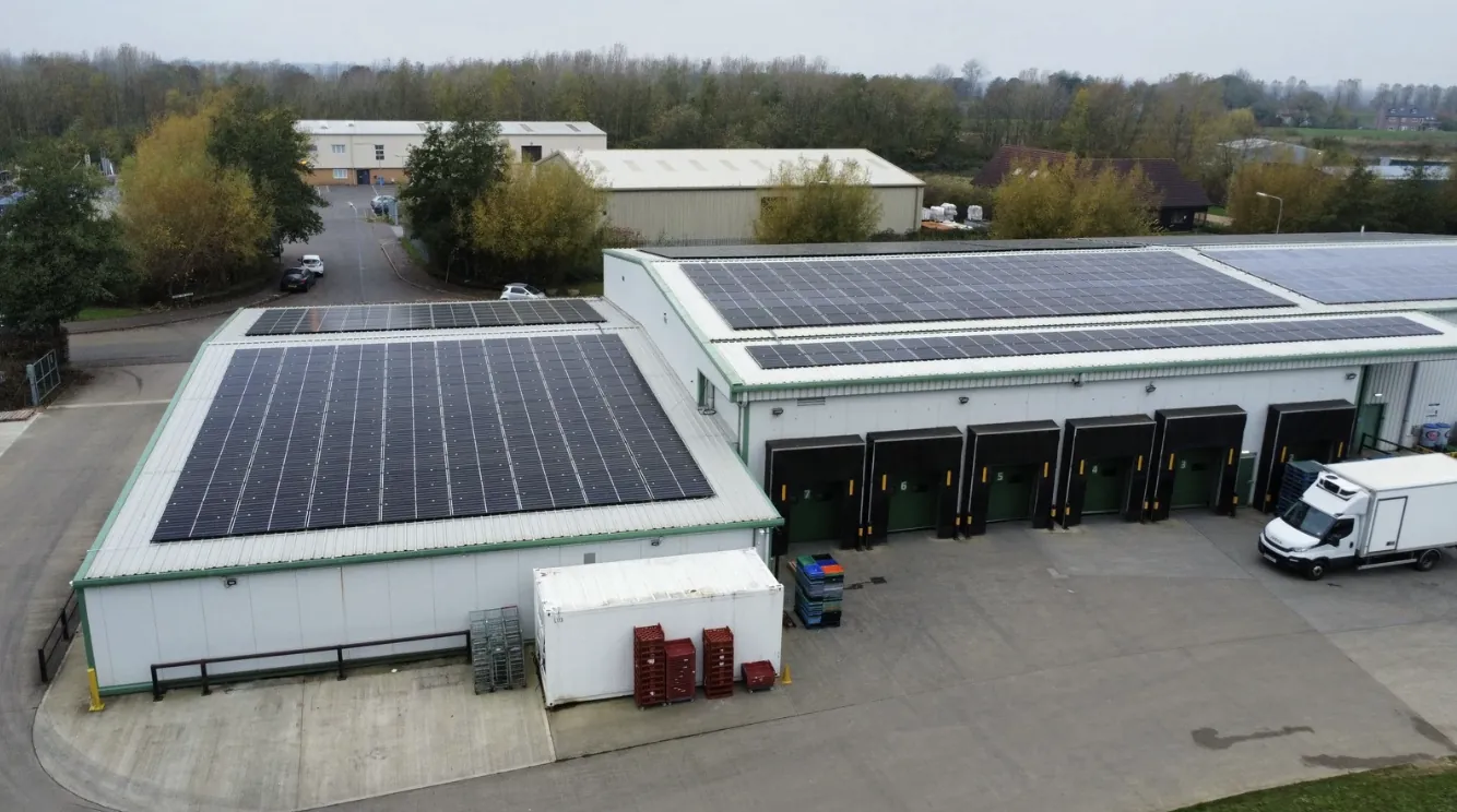 Solar installation for Accent Fresh PE38